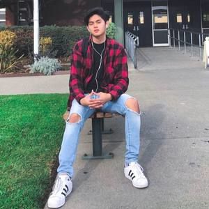 Meet your Posher, James